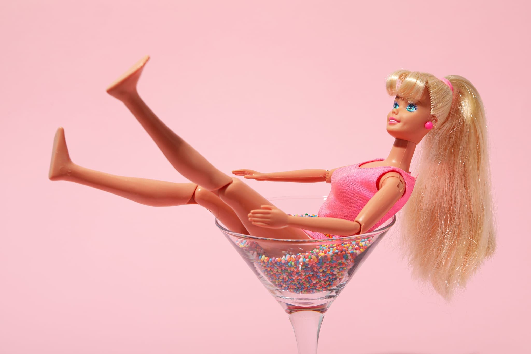 „Barbie vagína“: nový ideál intimní krásy, nebo nebezpečný tlak sociálních sítí?